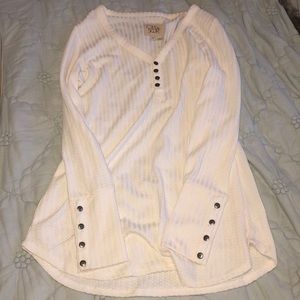 Cream/white long sleeve